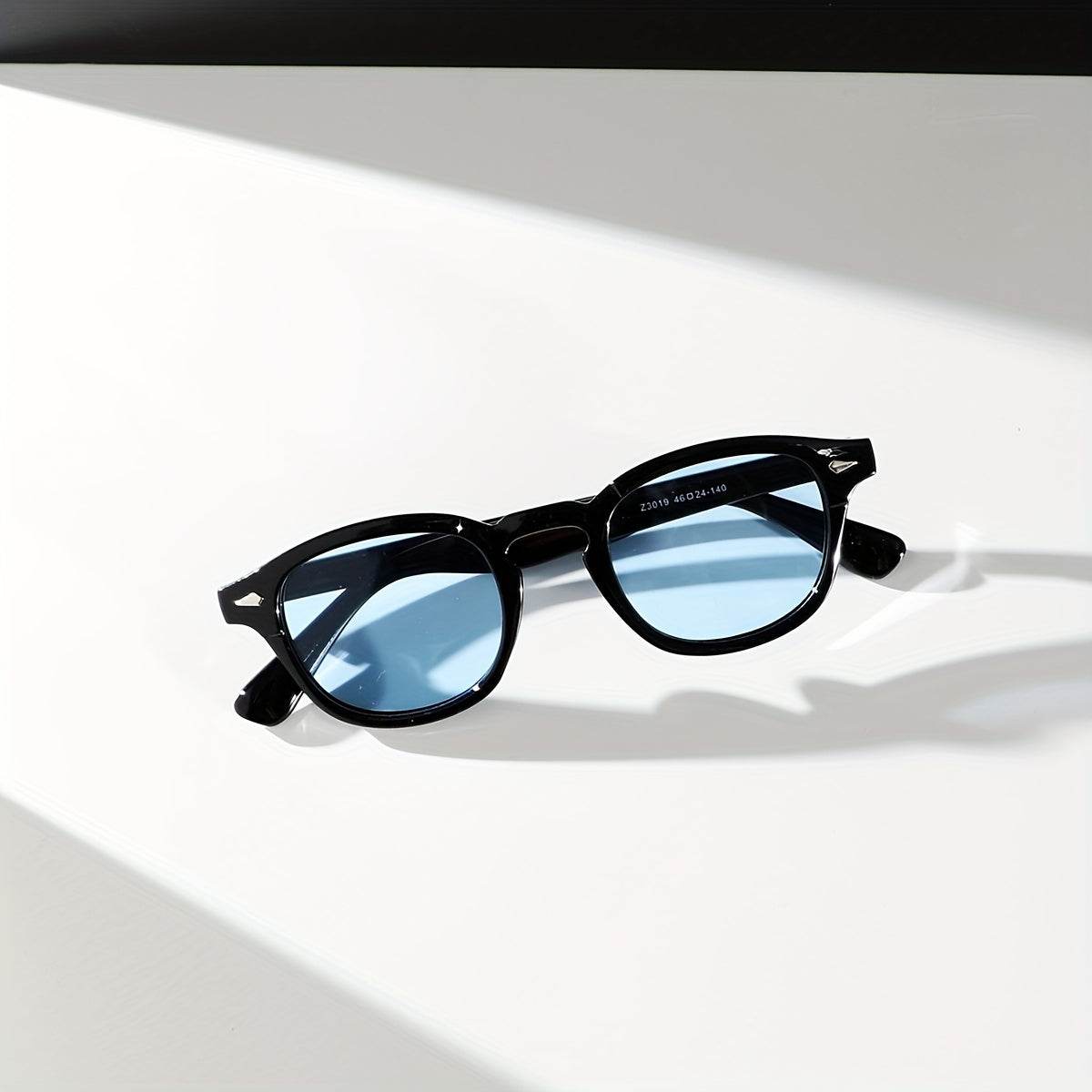 Oculus Oval Blue Sunglass - Sunglass Lover