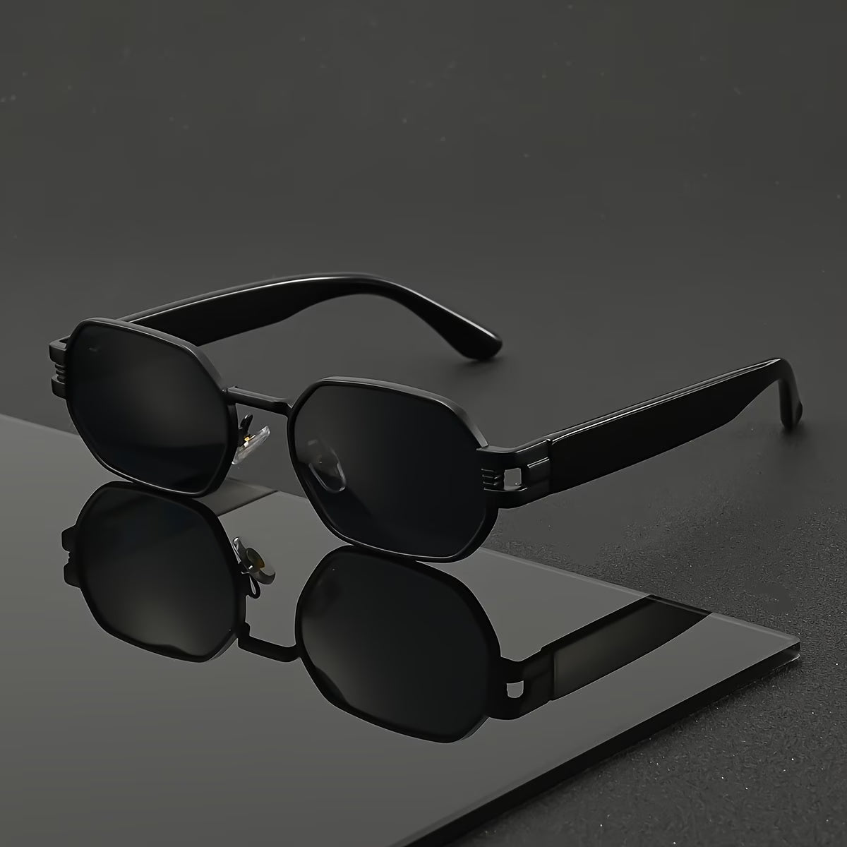 Vintage UV400 Fashion Sunglasses for Men & Women
