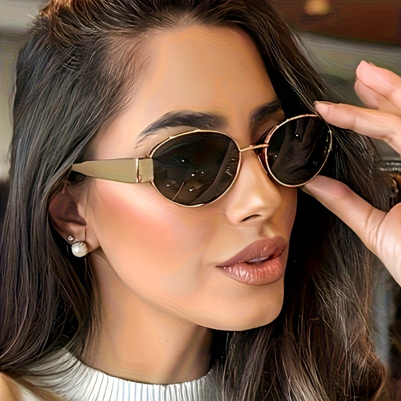 Stylish Oval Frame Fashion Glasses with Retro Metal Ends | Unisex