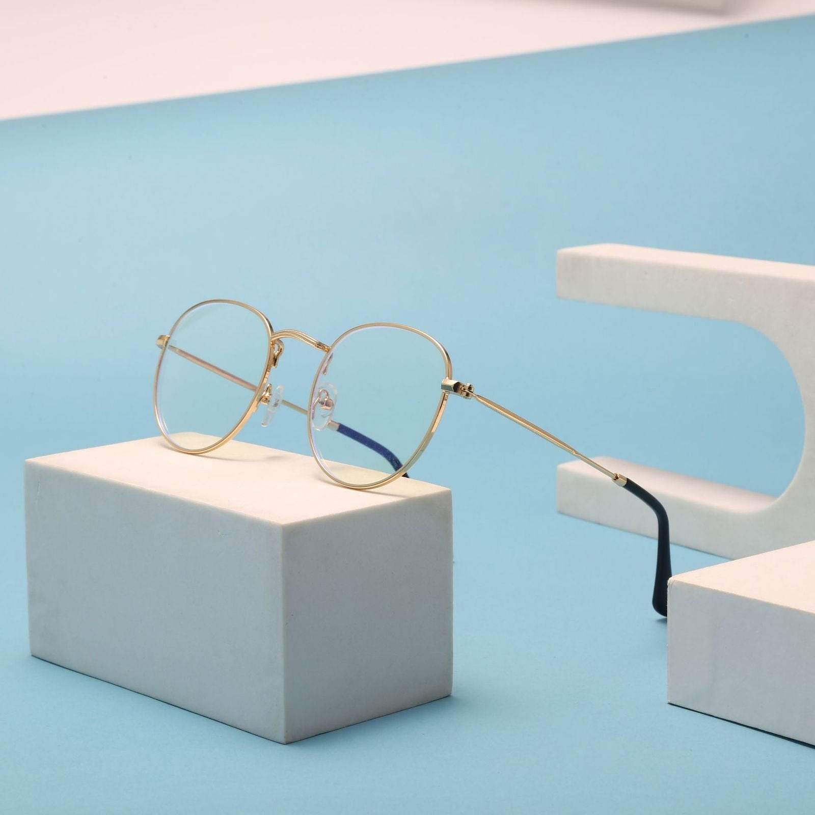 The Oval Black Sunglasses - Sunglass Lover