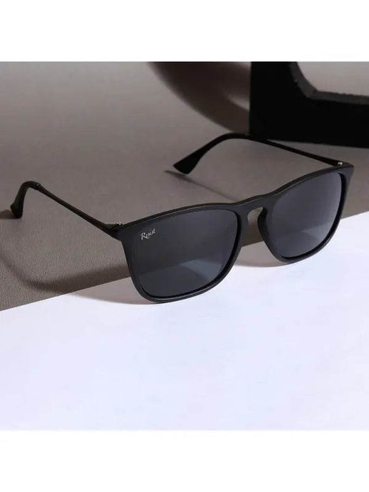 Black UV Protected Wayfarer Sunglasses For Men - Sunglass Lover