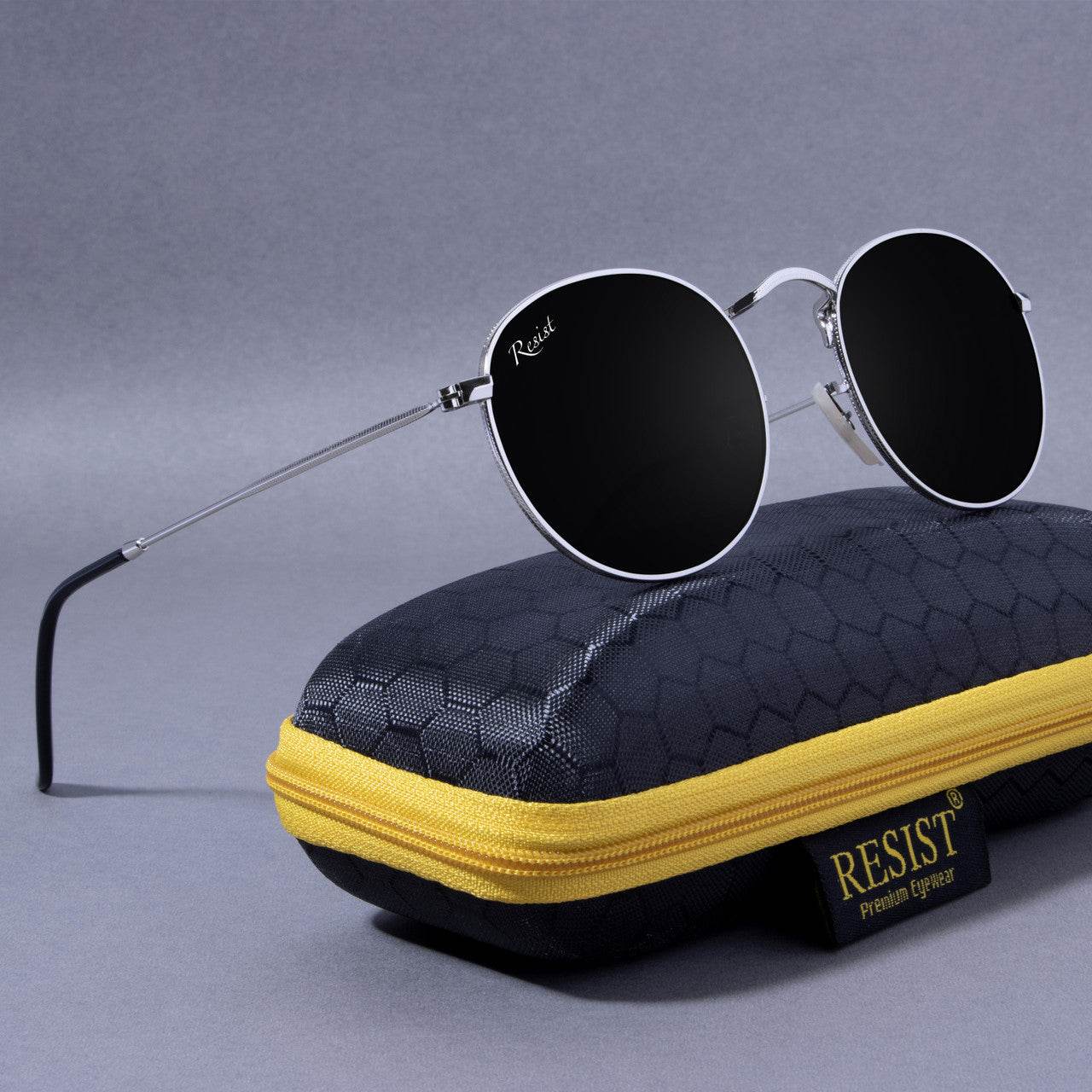 Thomas Round Sunglasses (Free Size, Silver Frame) - Sunglass Lover