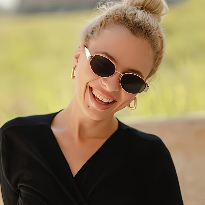 Stylish Oval Frame Fashion Glasses with Retro Metal Ends | Unisex