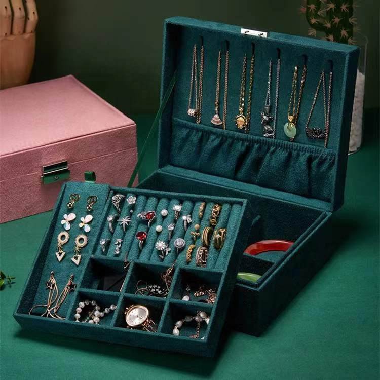 New Green 3-Layer Flannel Jewelry Organizer Box - Sunglass Lover