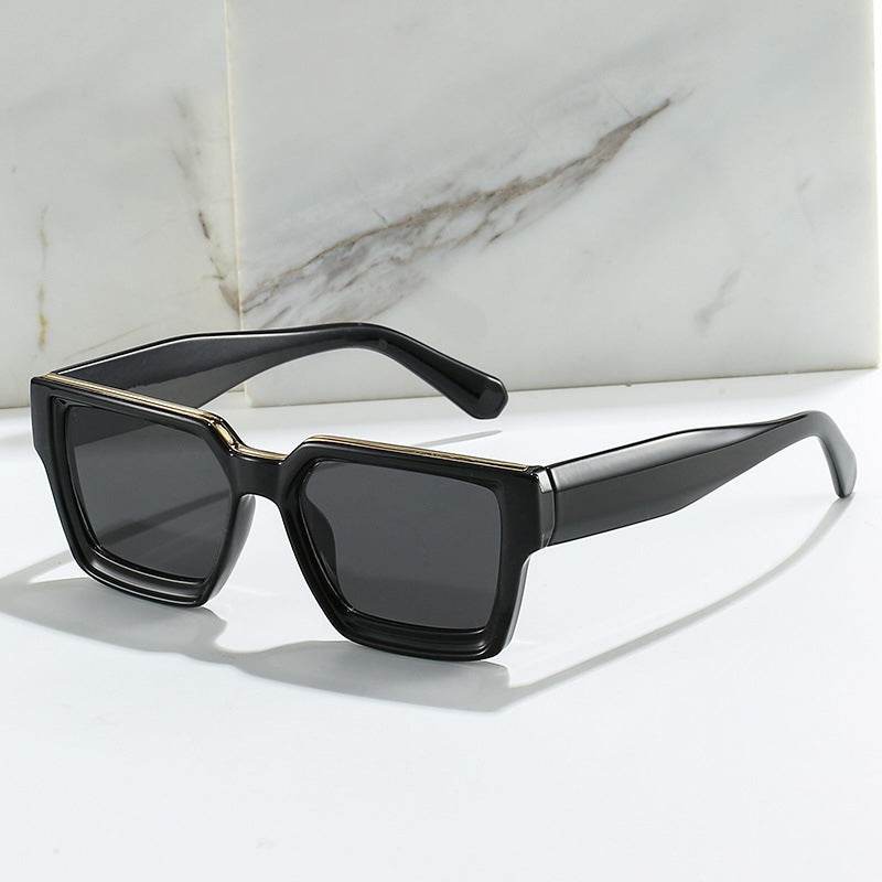 Stylish UV Protection Wayfarer Sunglasses - Sunglass Lover