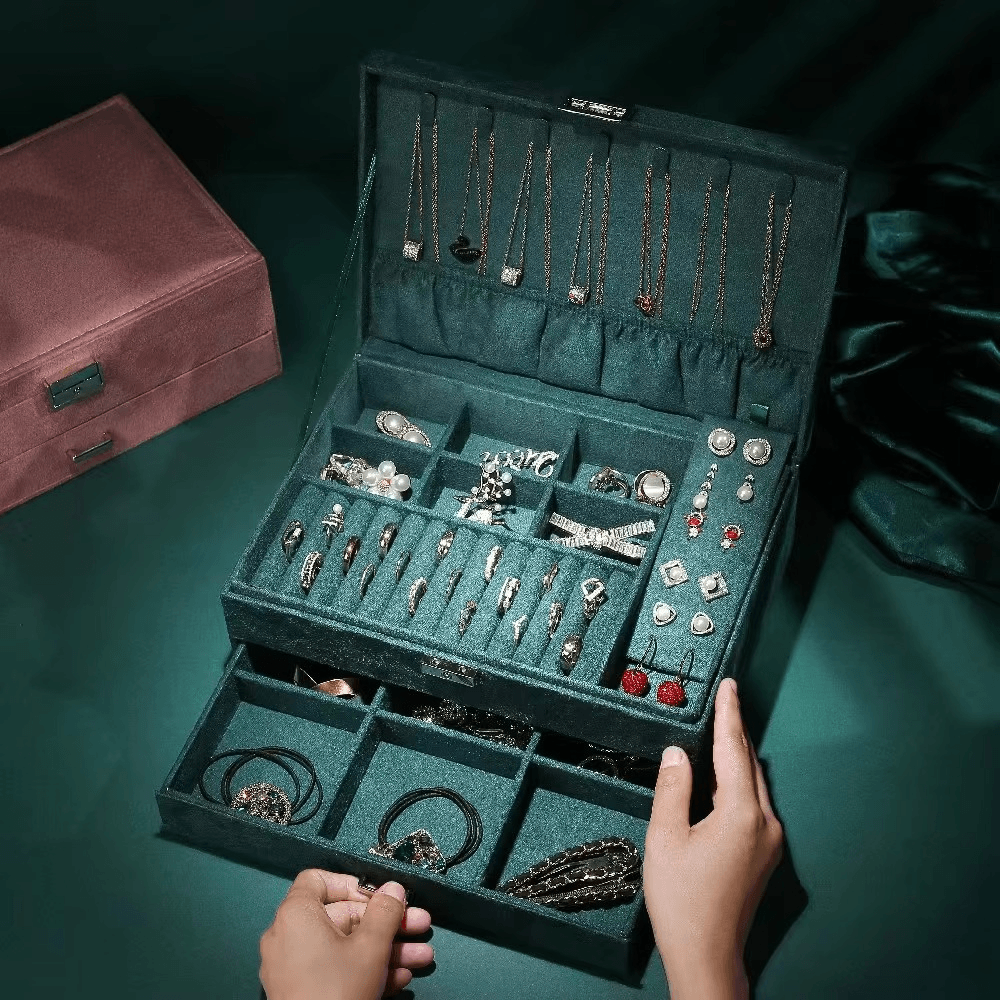 New Green 3-Layer Flannel Jewelry Organizer Box - Sunglass Lover