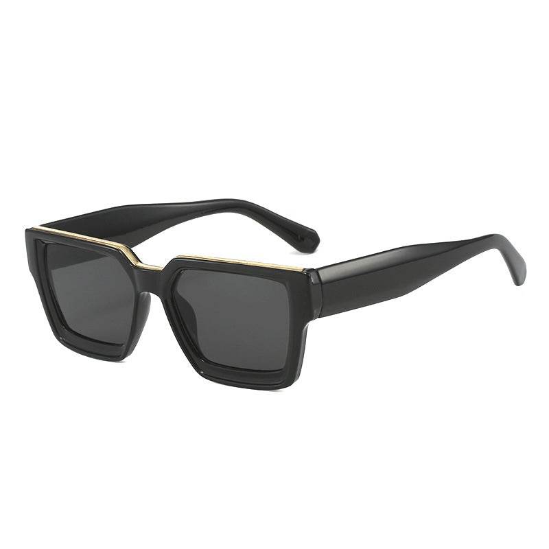Stylish UV Protection Wayfarer Sunglasses - Sunglass Lover