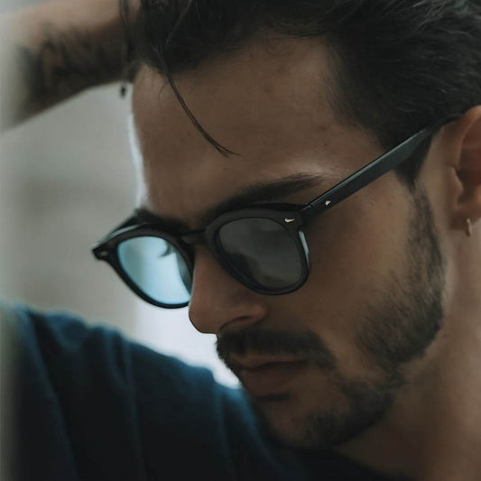 Oculus Oval Blue Sunglass - Sunglass Lover