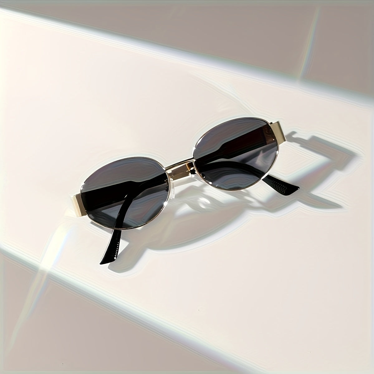 Full-Frame Slim Metal Fashion Glasses for Men & Women