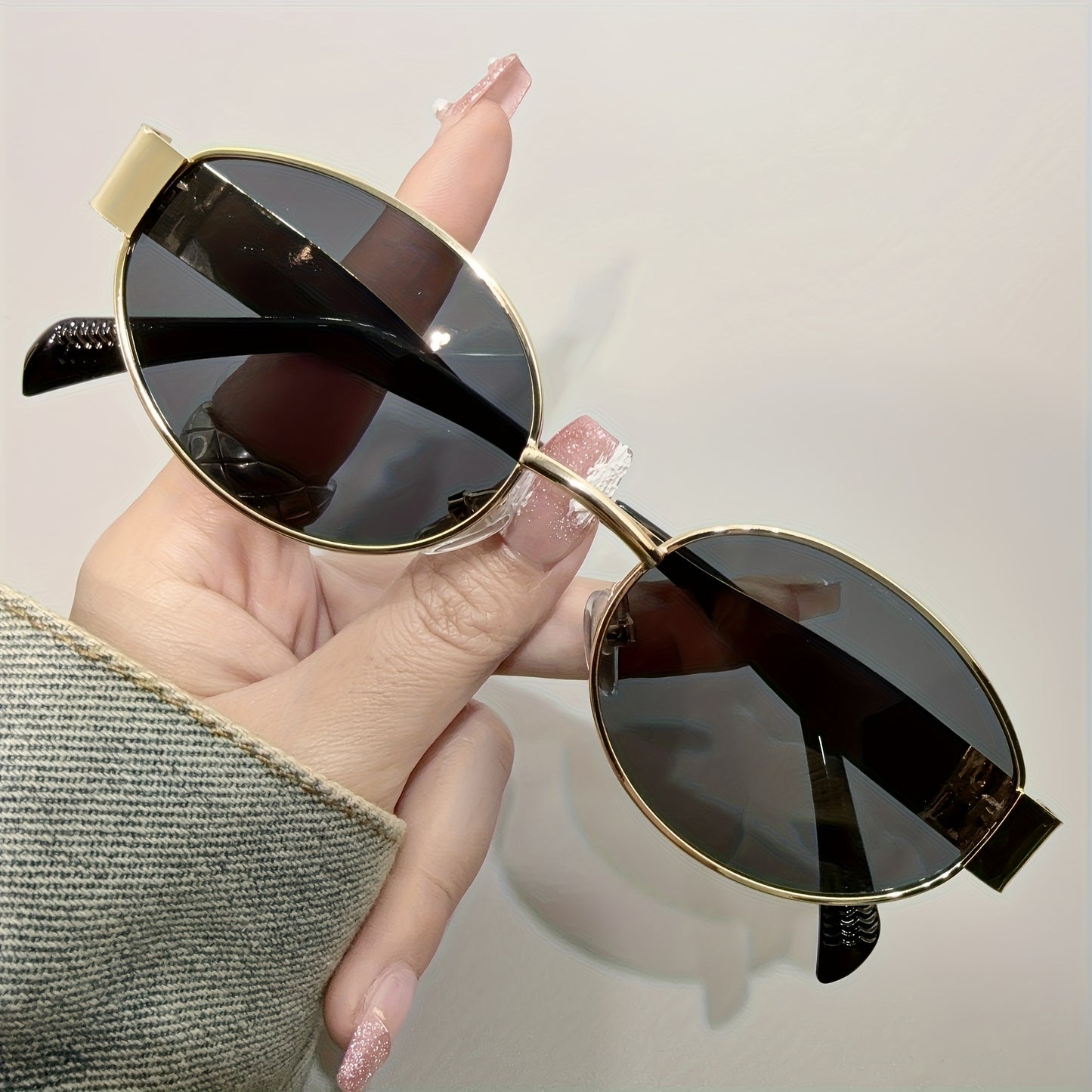Full-Frame Slim Metal Fashion Glasses for Men & Women