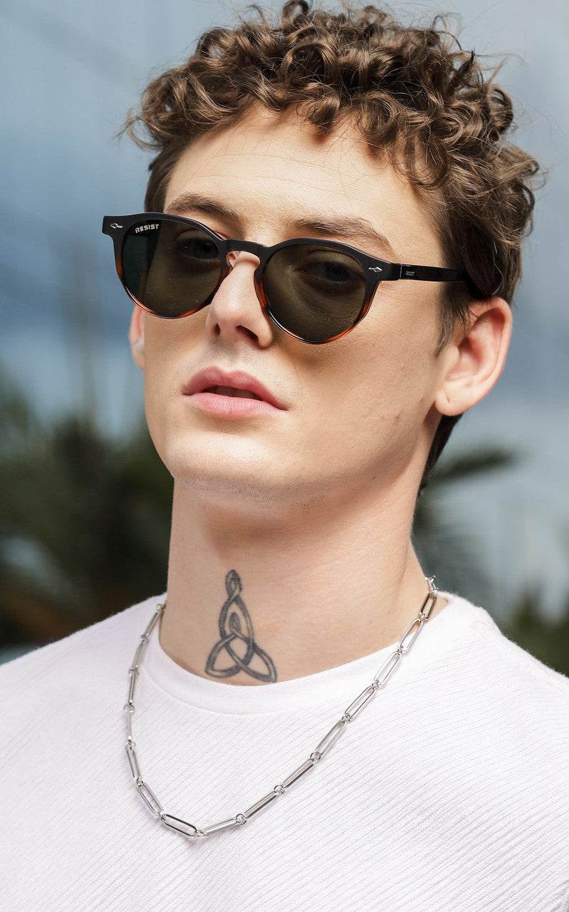 Classic Round Oval Green Wayfarer Sunglasses (50 mm) - Sunglass Lover