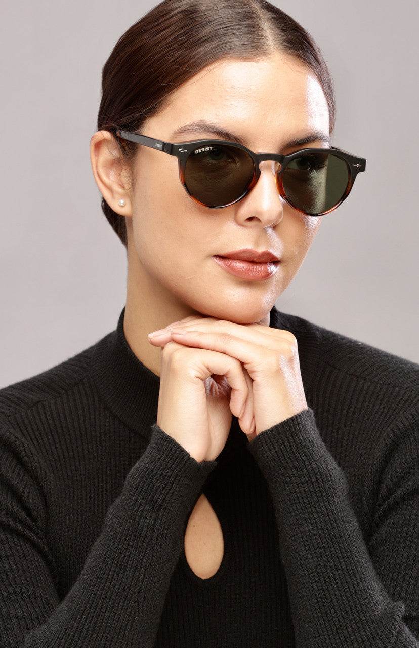 Classic Round Oval Green Wayfarer Sunglasses (50 mm) - Sunglass Lover