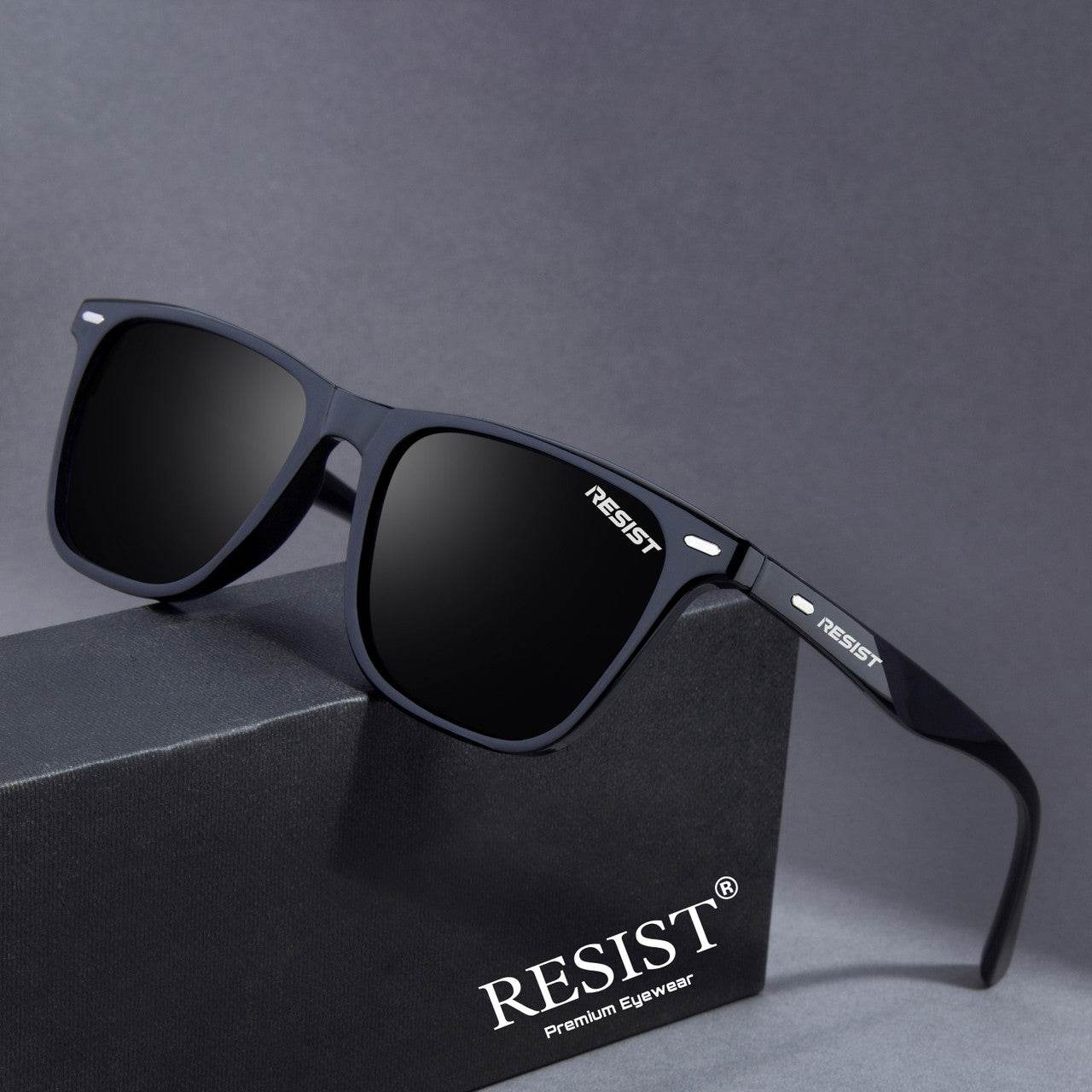 Classic Wayfarer Sunglasses UV Protection | Lightweight Polycarbonate (52 mm) - Sunglass Lover