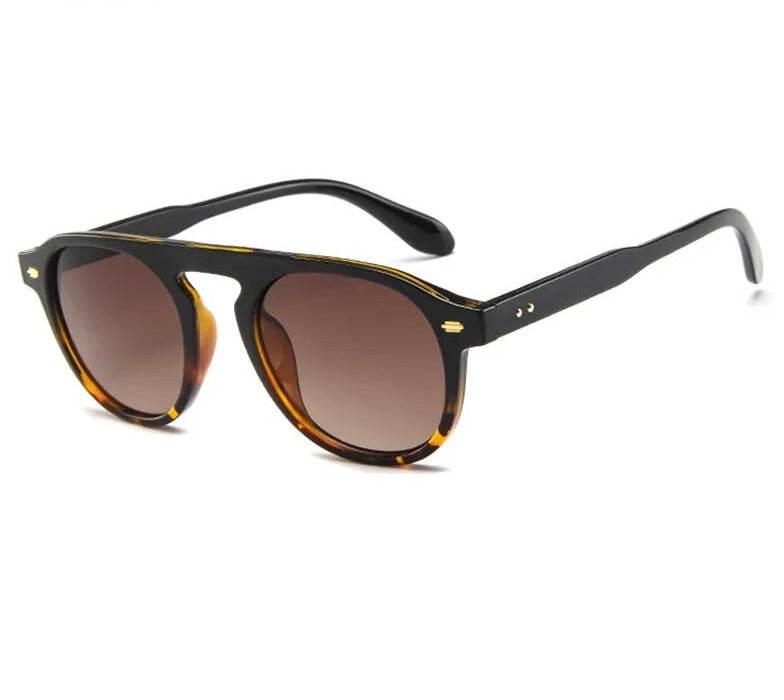 Sunglass Lover retro oval vintage sunglasses tortoiseshell frame with brown gradient lenses unisex