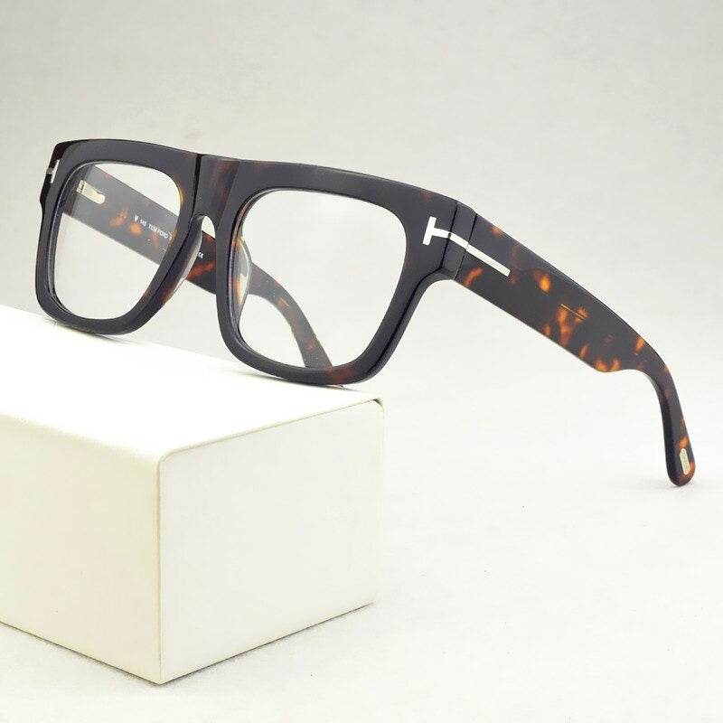 Tortoiseshell acetate trendy square frame glasses unisex with bold thick frames and metal T hinge